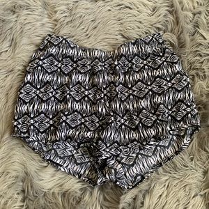 BoHo black and white flowy shorts